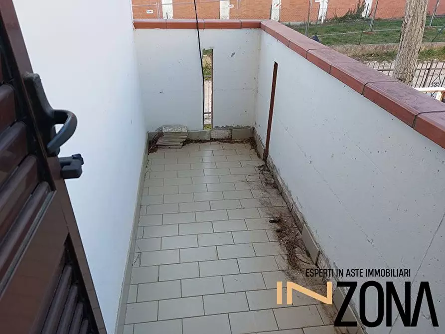 Immagine 10 di Appartamento in vendita  7 a Civitella Del Tronto