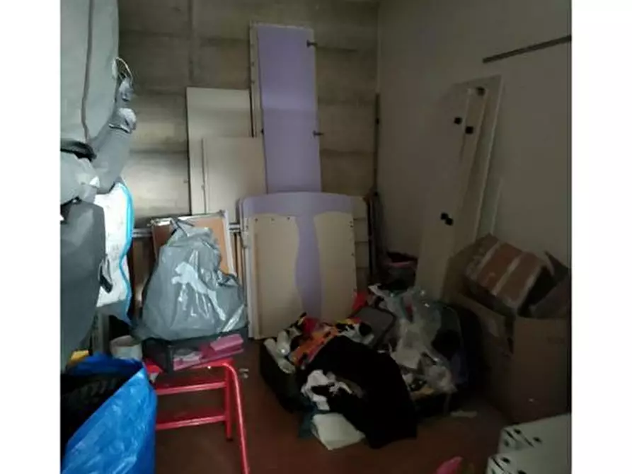 Immagine 9 di Appartamento in vendita  a Bellante