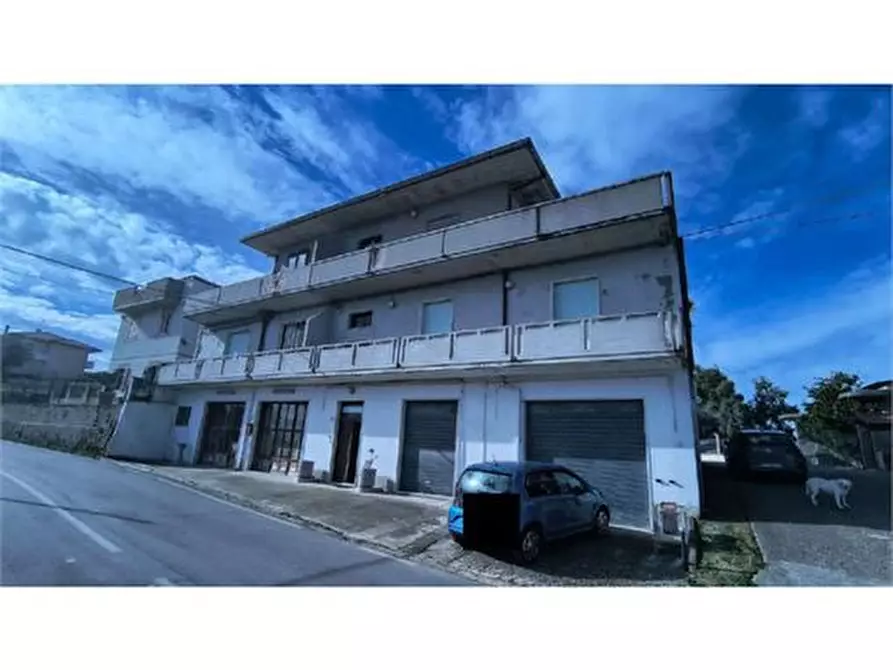Immagine 4 di Appartamento in vendita  a Tortoreto