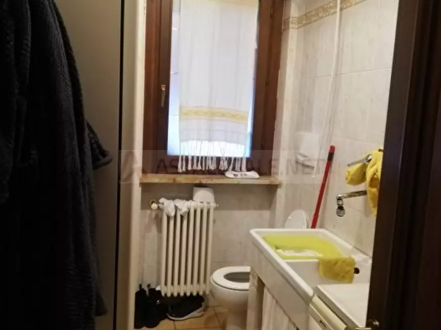 Immagine 10 di Appartamento in vendita  24 a Torino