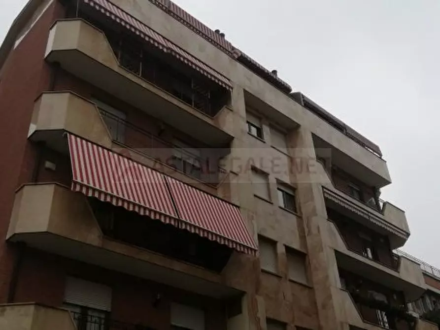 Immagine 6 di Appartamento in vendita  24 a Torino