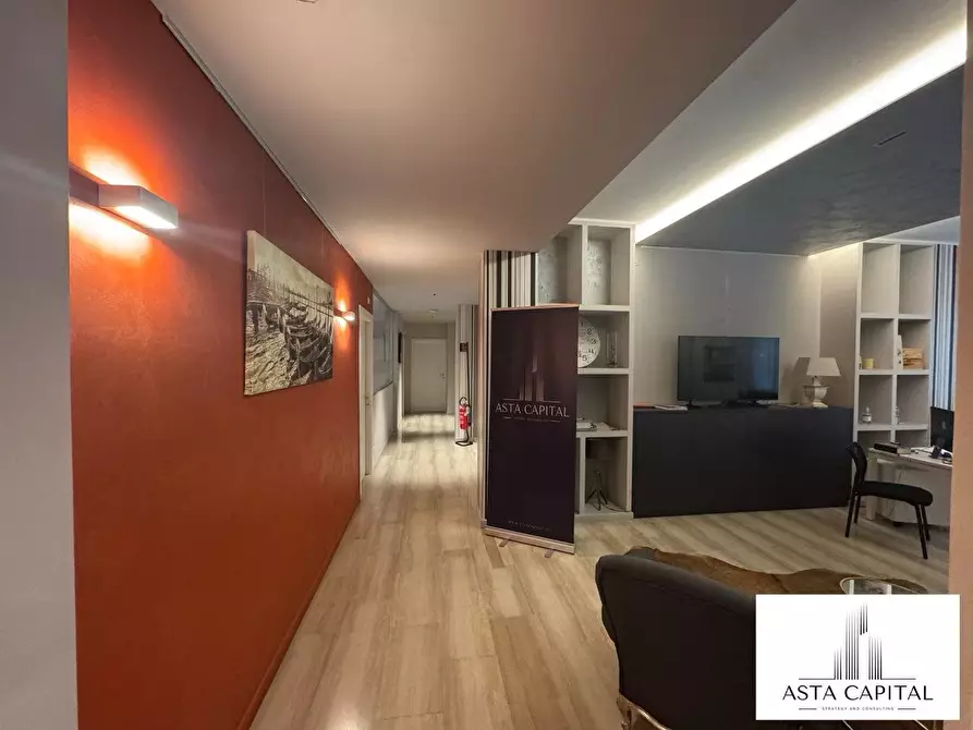 Immagine 9 di Appartamento in vendita  99/60 a Torino