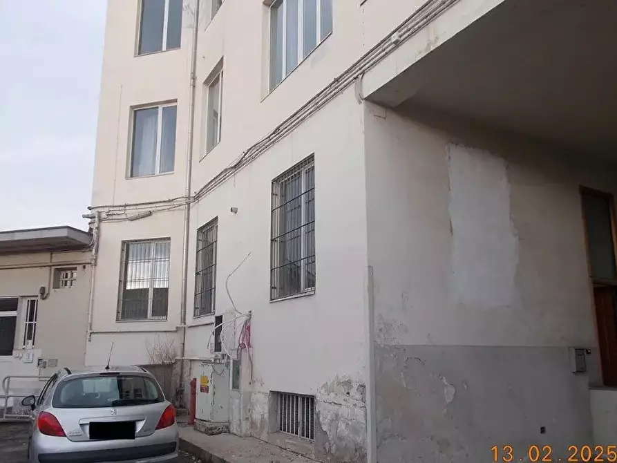 Immagine 5 di Appartamento in vendita  165 a Torino