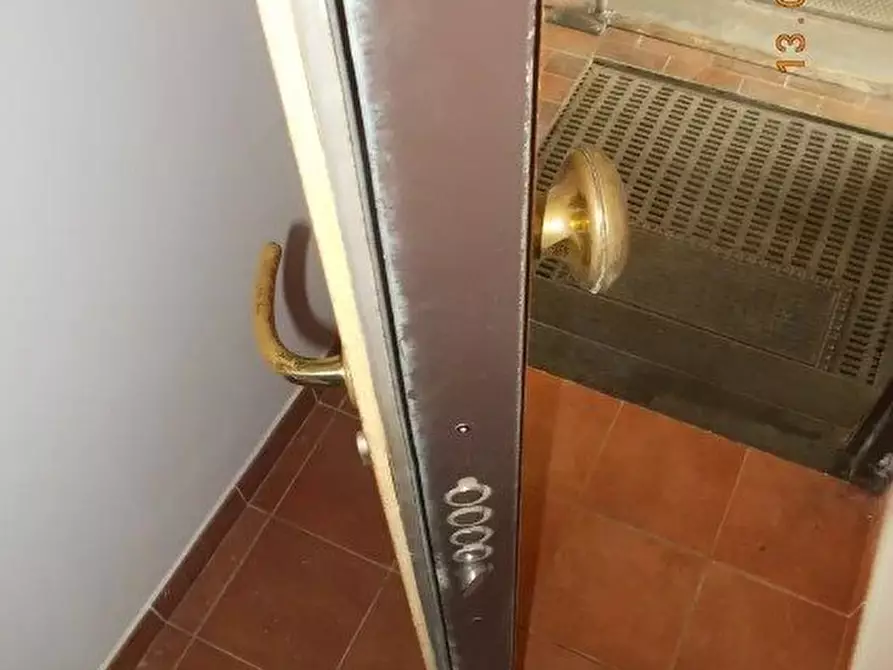 Immagine 9 di Appartamento in vendita  165 a Torino