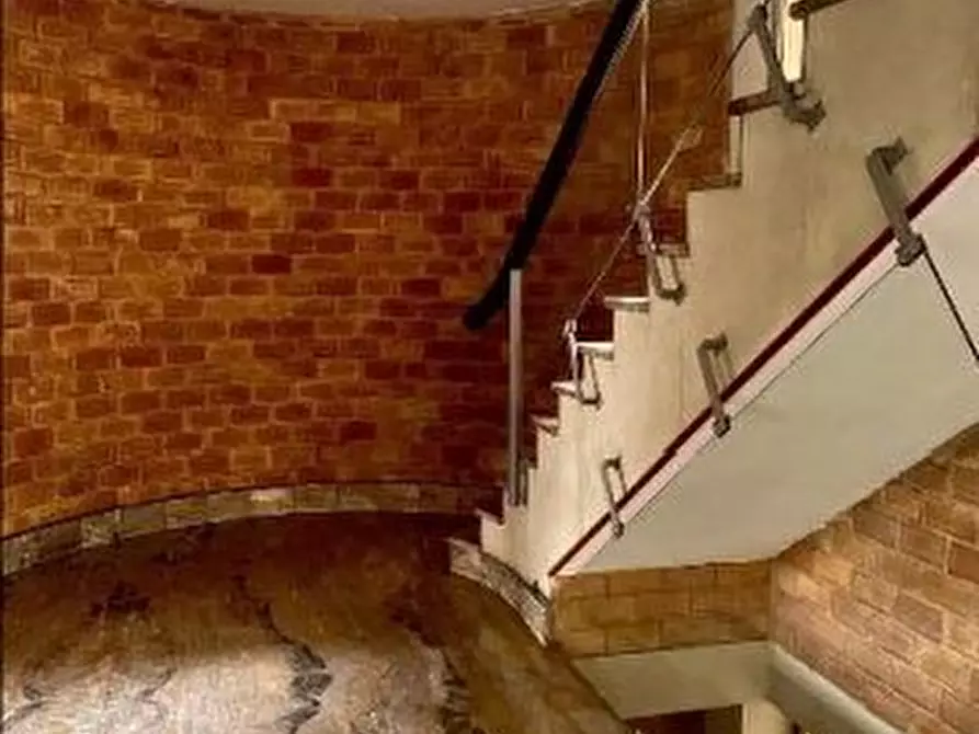 Immagine 5 di Appartamento in vendita  1 a Torino