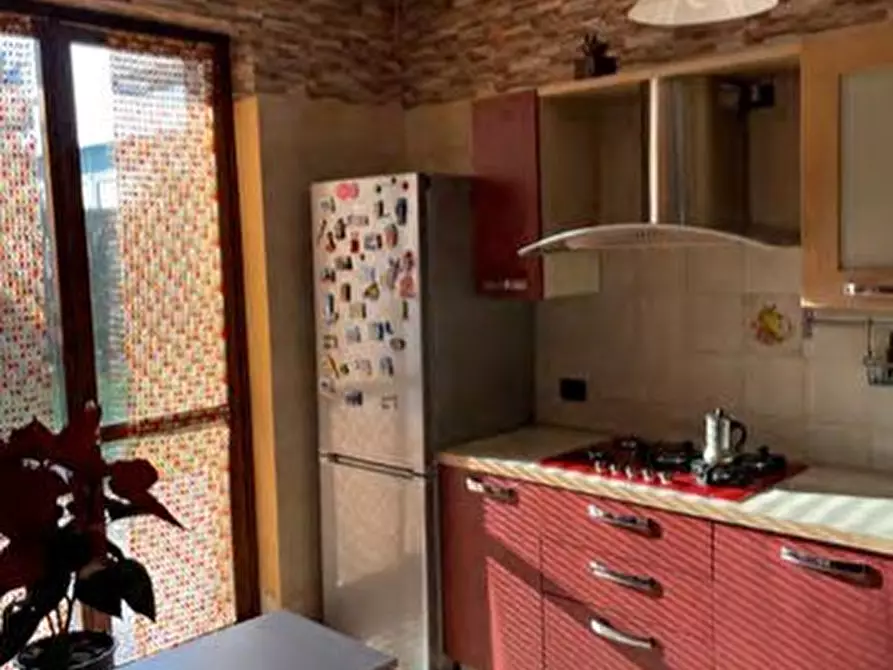 Immagine 6 di Appartamento in vendita  62 a Romano Canavese