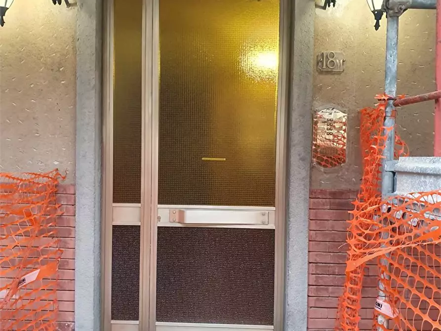 Immagine 6 di Appartamento in vendita  18 a Torino