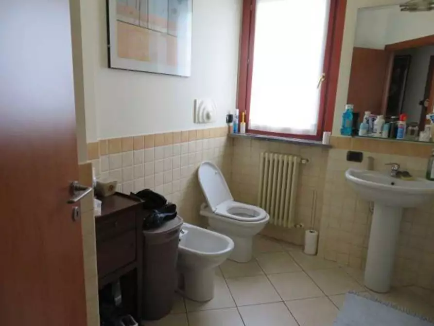 Immagine 10 di Appartamento in vendita  52 a Torino