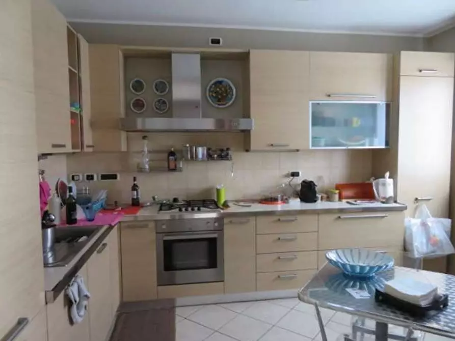 Immagine 5 di Appartamento in vendita  52 a Torino