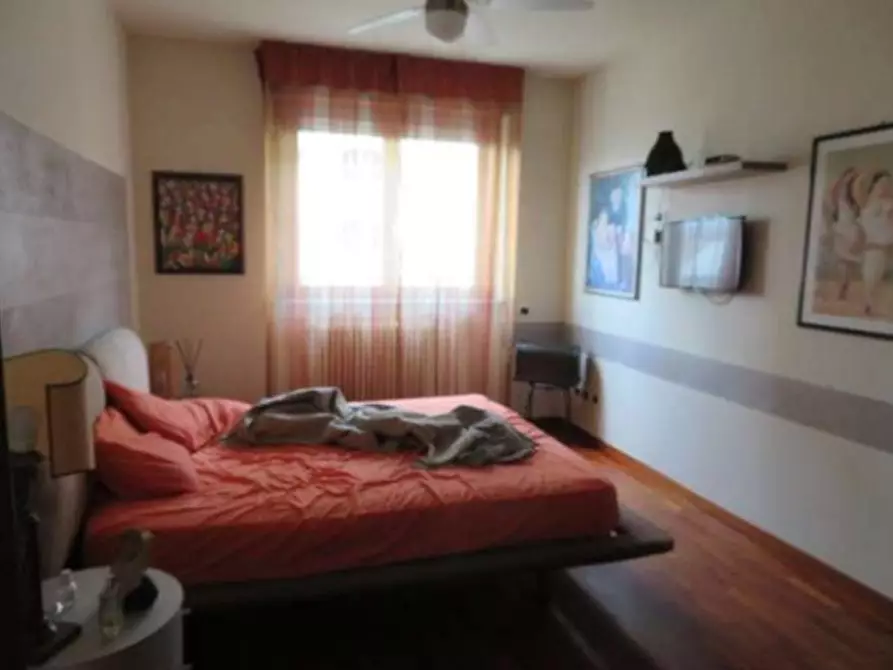 Immagine 6 di Appartamento in vendita  52 a Torino