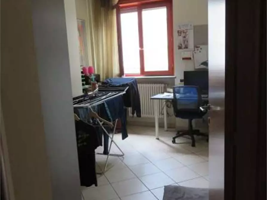 Immagine 8 di Appartamento in vendita  52 a Torino