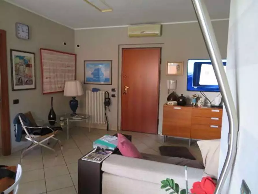 Immagine 4 di Appartamento in vendita  52 a Torino