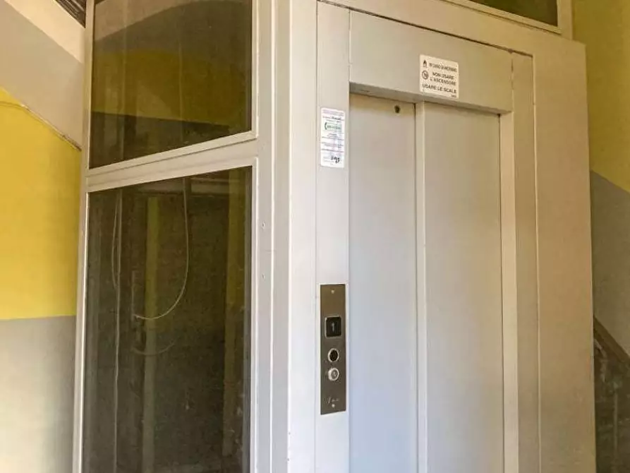 Immagine 6 di Appartamento in vendita  47 a Torino