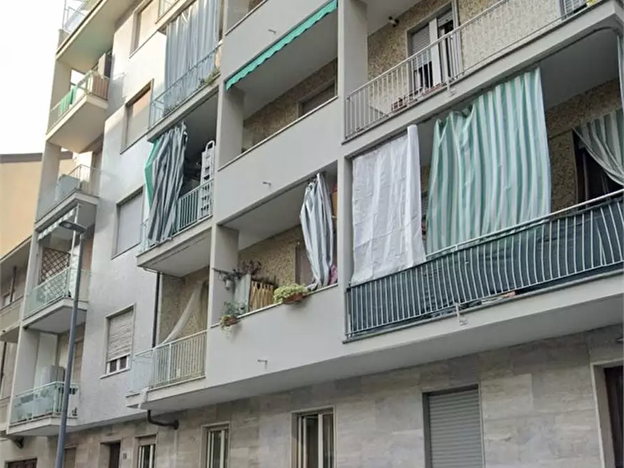 Immagine 2 di Appartamento in vendita  19 a Torino