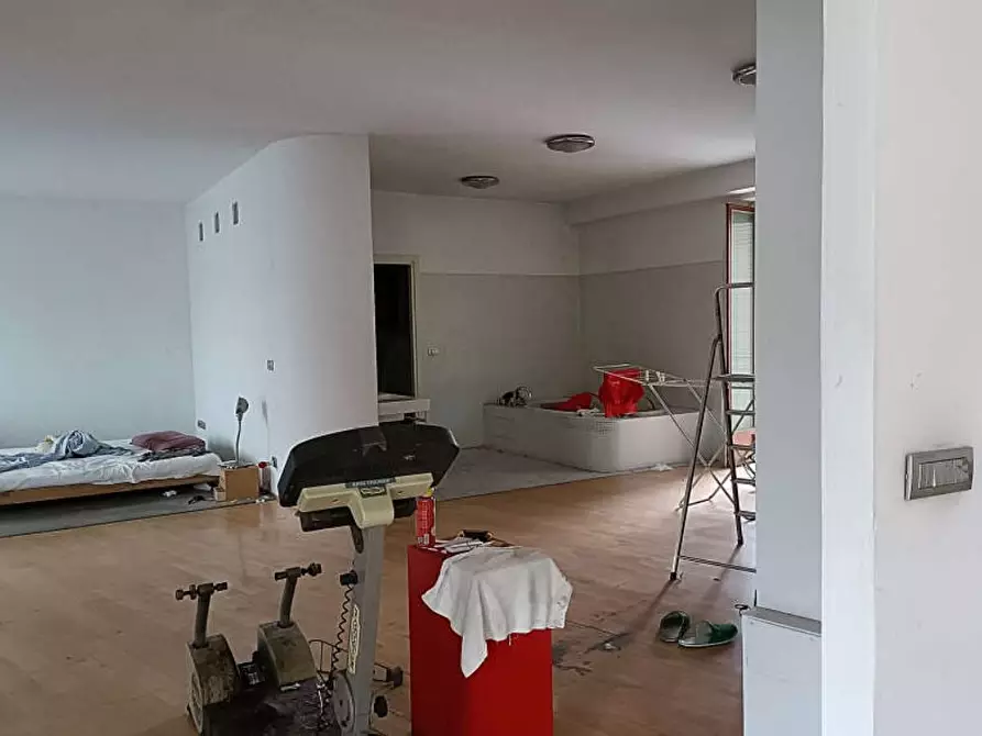 Immagine 8 di Appartamento in vendita  126 a Torino