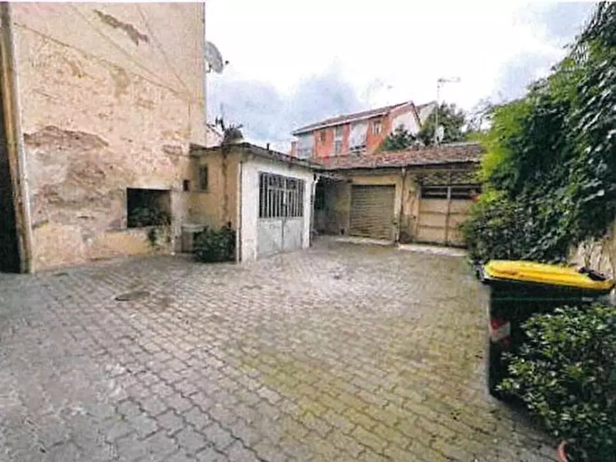 Immagine 6 di Appartamento in vendita  62 a Torino