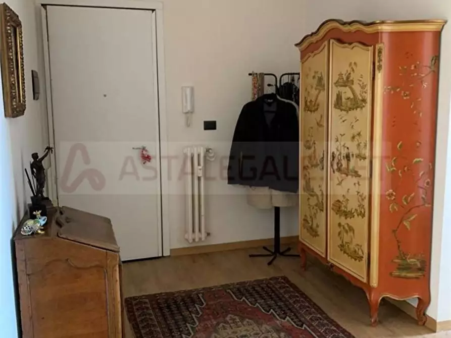 Immagine 3 di Appartamento in vendita  8 a Grugliasco