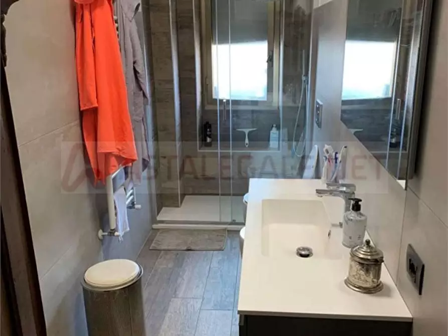 Immagine 8 di Appartamento in vendita  8 a Grugliasco