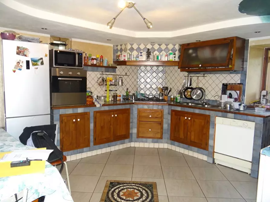 Immagine 3 di Appartamento in vendita  19 a Lusernetta