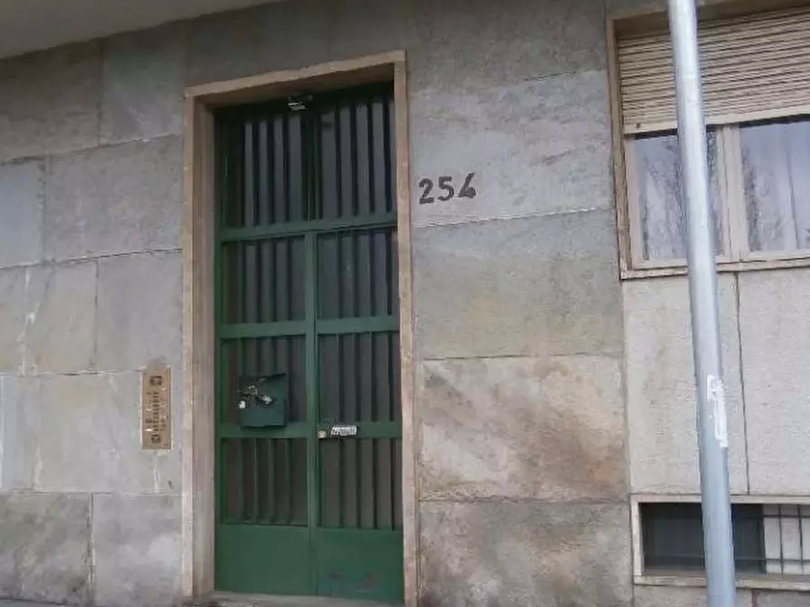 Immagine 3 di Appartamento in vendita  254 a Torino