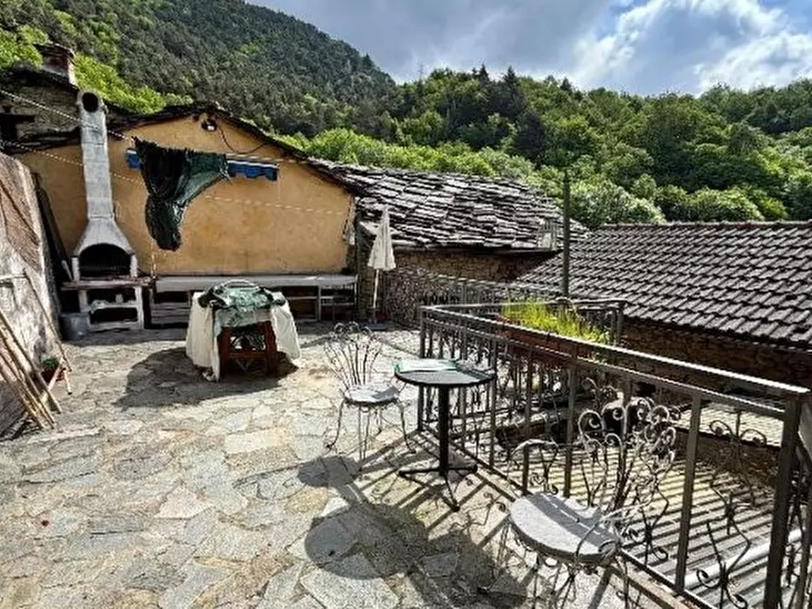 Immagine 7 di Appartamento in vendita  10 a Perosa Argentina