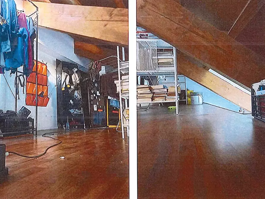 Immagine 10 di Appartamento in vendita  1 a Torino