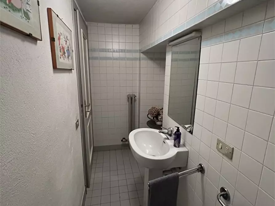 Immagine 7 di Appartamento in vendita  126 a Torino