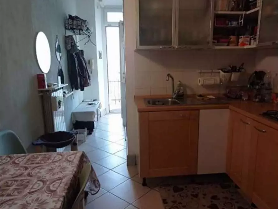Immagine 5 di Appartamento in vendita  69 a Torino