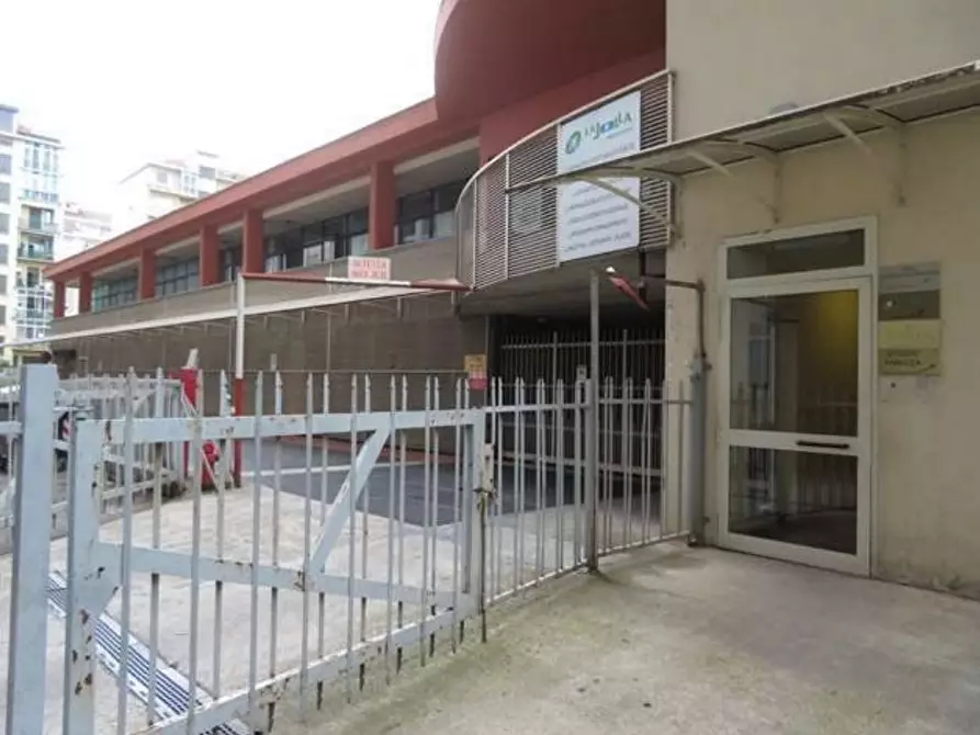 Immagine 9 di Appartamento in vendita  20 a Torino