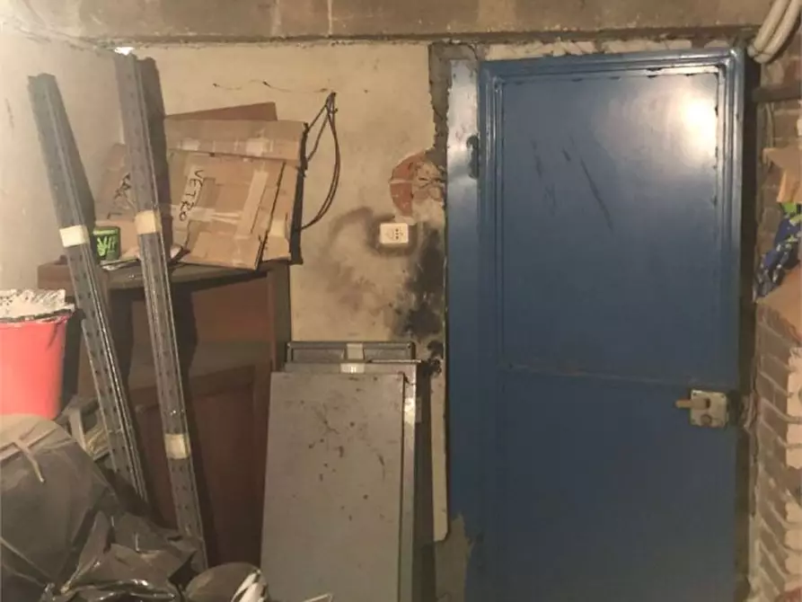 Immagine 9 di Appartamento in vendita  71 a Torino