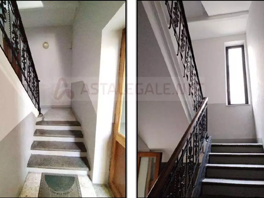 Immagine 8 di Appartamento in vendita  18 a Torino