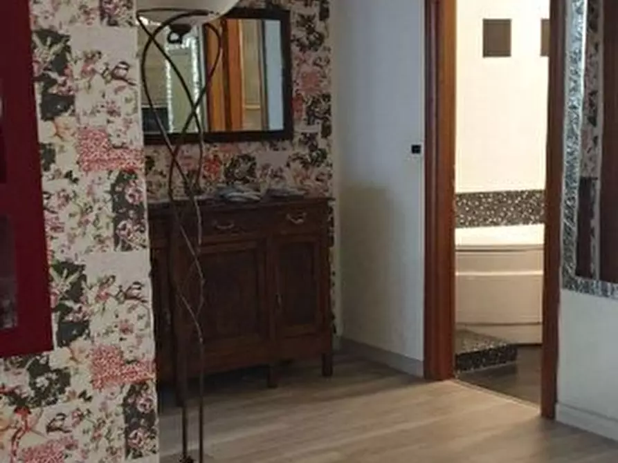 Immagine 9 di Appartamento in vendita  217 a Torino