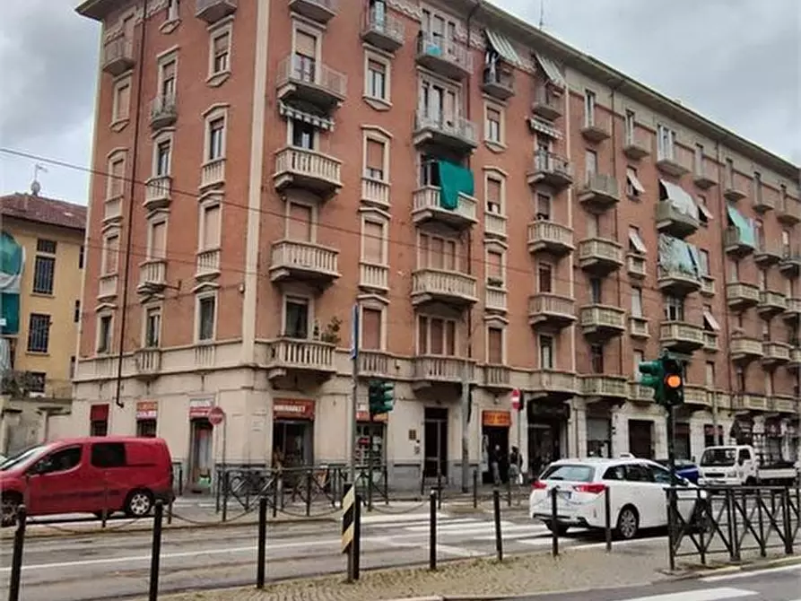 Immagine 2 di Appartamento in vendita  78 a Torino