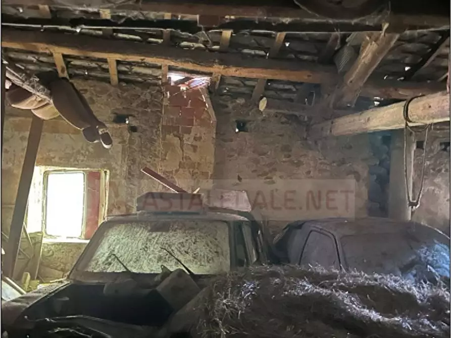 Immagine 10 di Appartamento in vendita  73 a Andrate