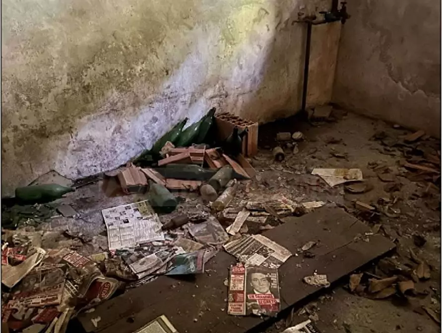 Immagine 8 di Appartamento in vendita  73 a Andrate