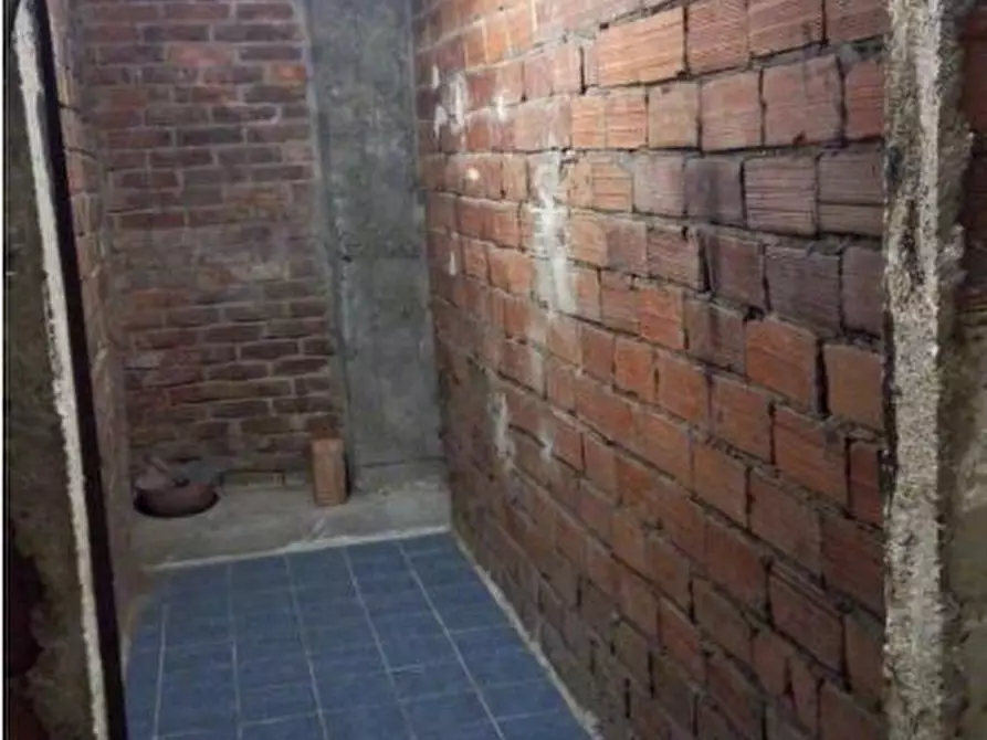 Immagine 6 di Appartamento in vendita  5 a Torino