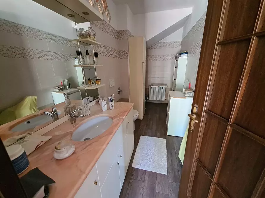 Immagine 9 di Appartamento in vendita  52 a Cumiana