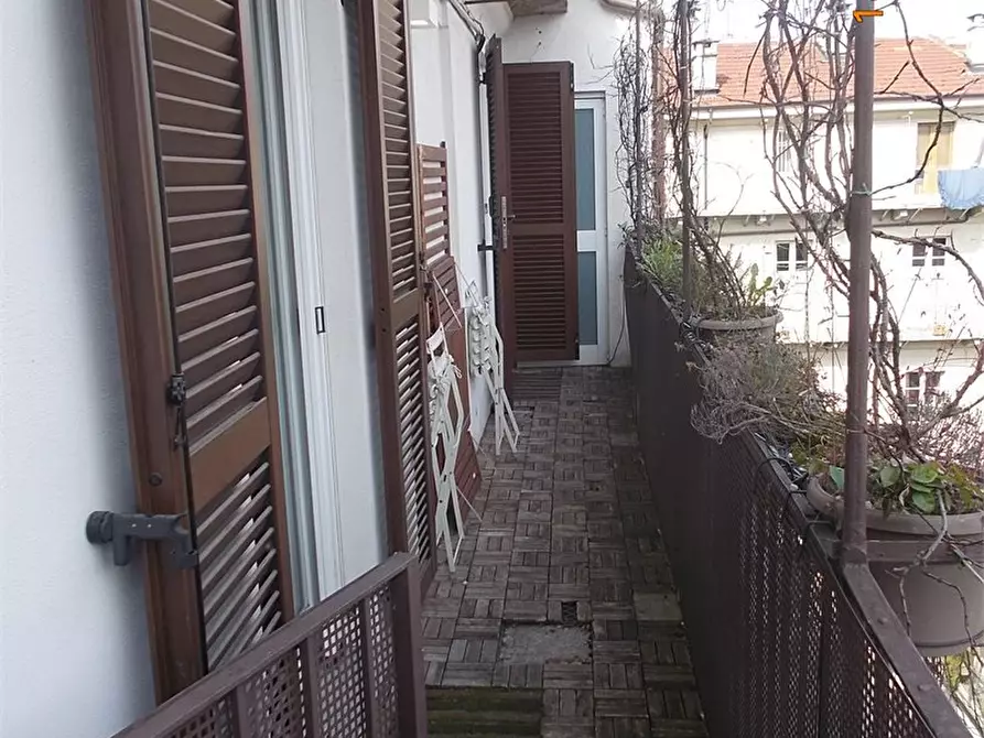 Immagine 4 di Appartamento in vendita  51 a Torino