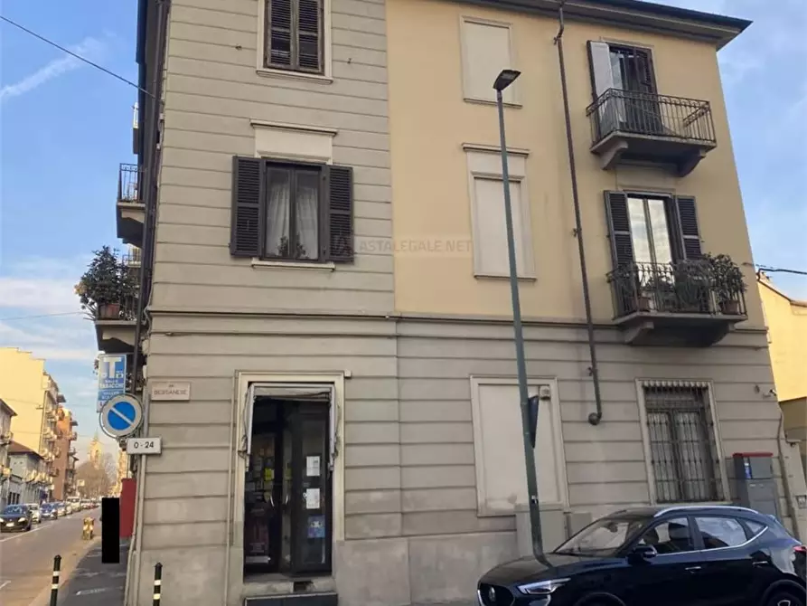 Immagine 2 di Appartamento in vendita  1 a Torino