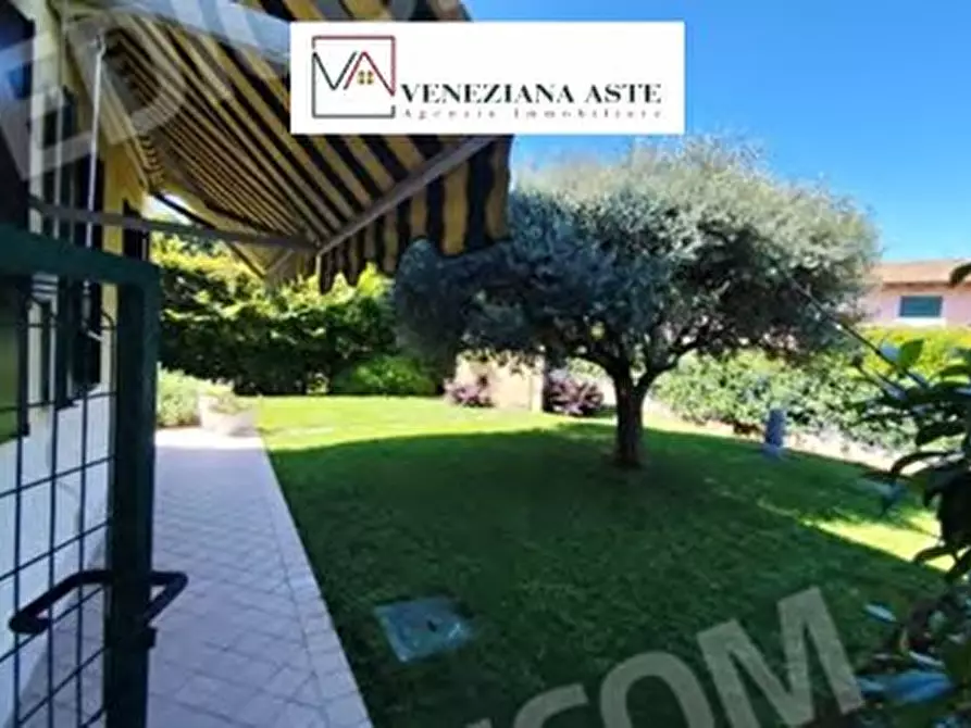 Immagine 1 di Appartamento in vendita  14 a Roncade