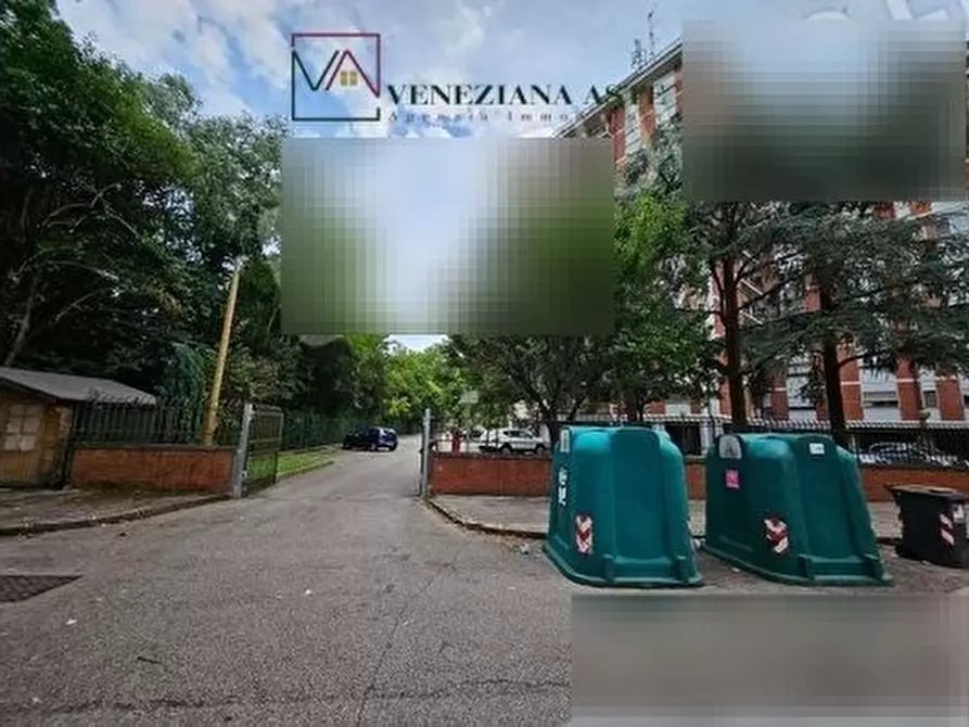 Immagine 2 di Appartamento in vendita  44 a Venezia