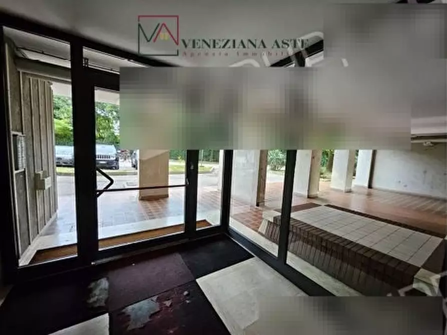 Immagine 6 di Appartamento in vendita  44 a Venezia