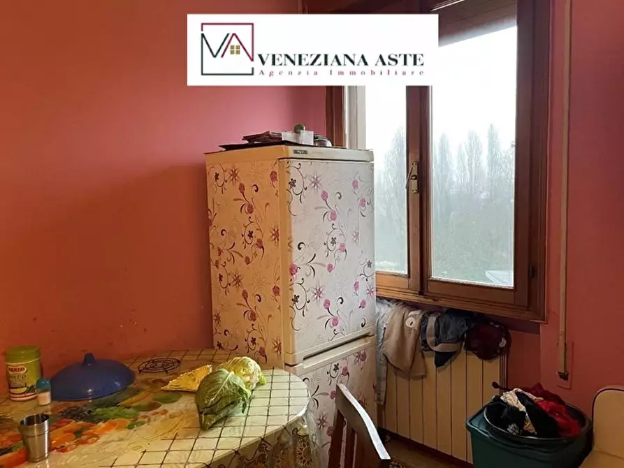 Immagine 2 di Appartamento in vendita  9 a Venezia