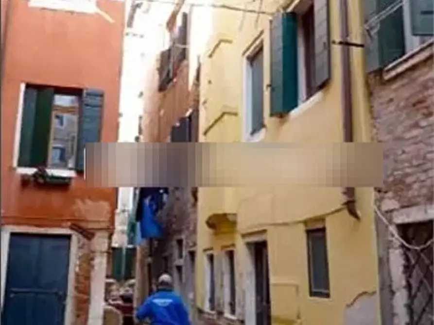 Immagine 5 di Appartamento in vendita  6254/A a Venezia