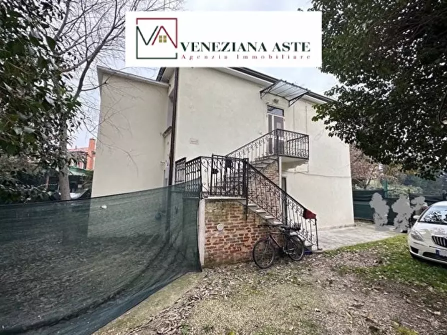 Immagine 9 di Appartamento in vendita  8 a Venezia