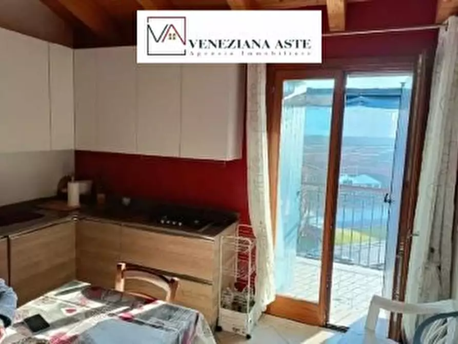 Immagine 3 di Appartamento in vendita  100 a Caorle
