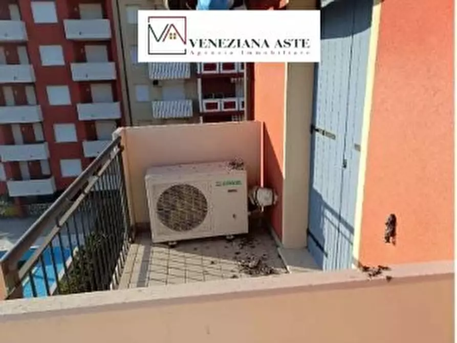 Immagine 6 di Appartamento in vendita  100 a Caorle