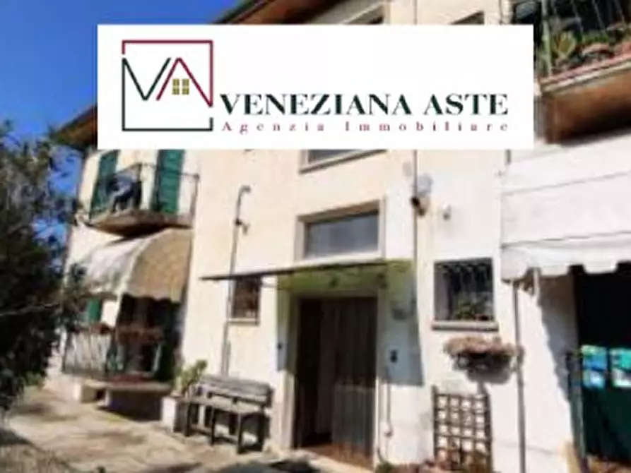 Immagine 3 di Appartamento in vendita  6/C a Fossalta Di Portogruaro