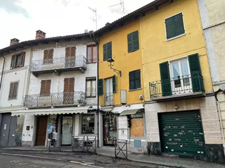 Immagine 3 di Villa in vendita  13-15 a Gassino Torinese