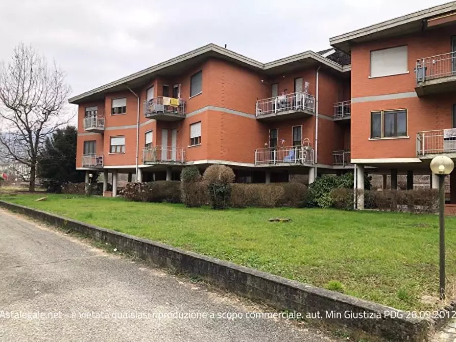 Immagine 2 di Appartamento in vendita  6 a Gassino Torinese